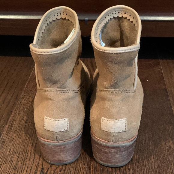 UGG Darling Booties | Chestnut - Picture 2 of 7